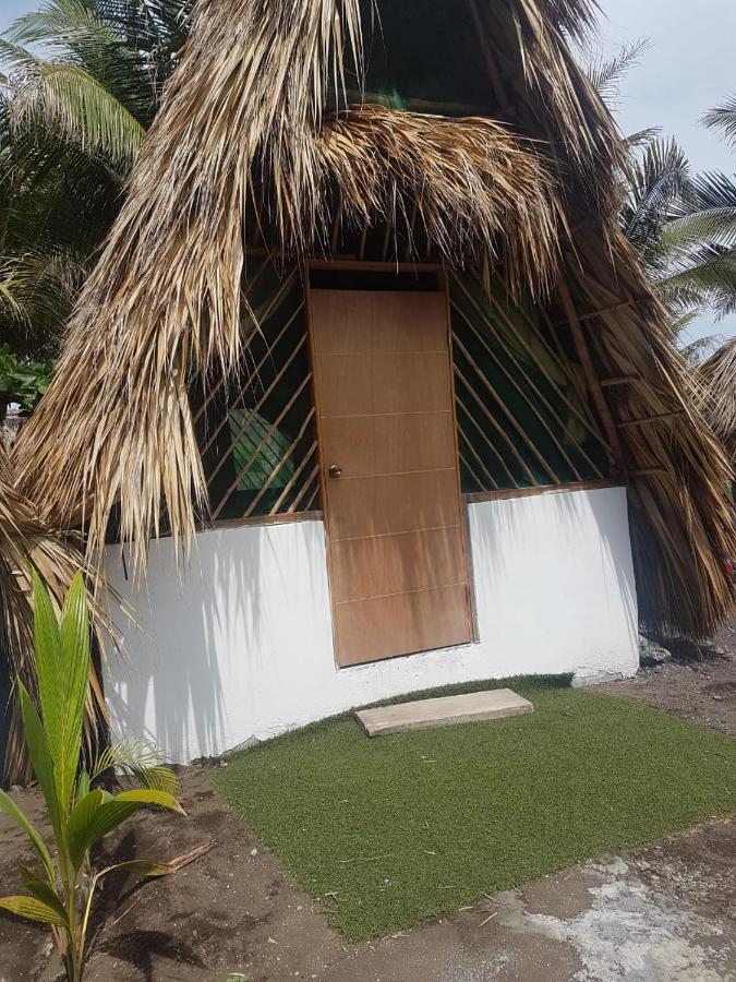 Mi Casa En La Playa Bed and Breakfast Escuintla Eksteriør billede